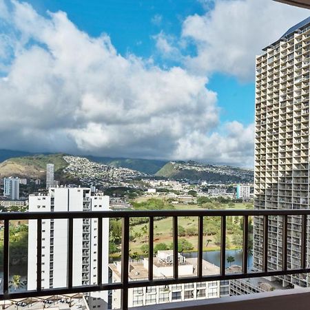 Private One Bedroom Condo, With Corporate Rental Car Savings Code Included, Free Onsite Parking Honolulu Dış mekan fotoğraf